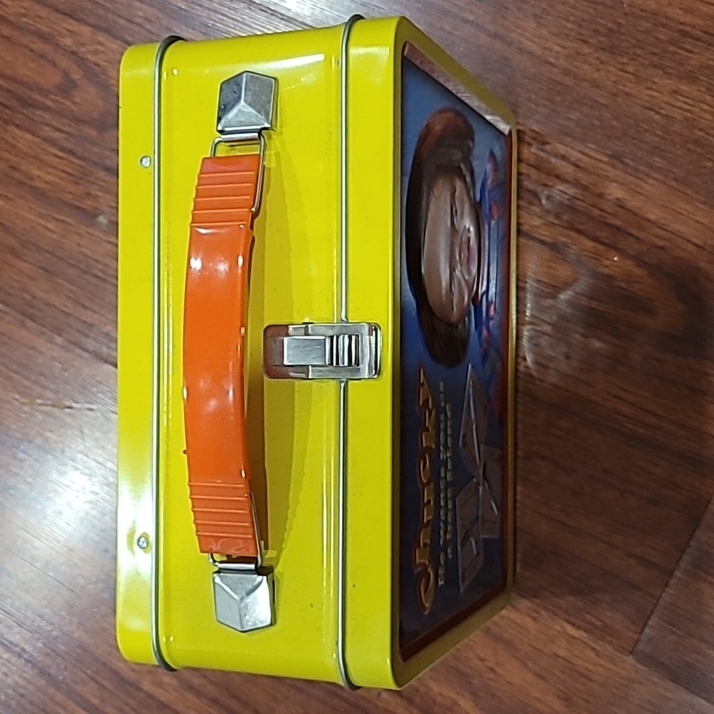 Chucky Tin - Picture 2 of 3